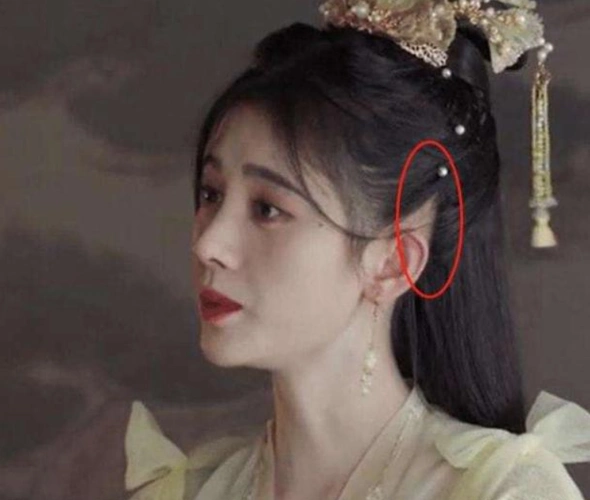 发际线粉底过于明显,从塌鼻到高挺鼻|鞠婧祎|发际线|面部_新浪新闻