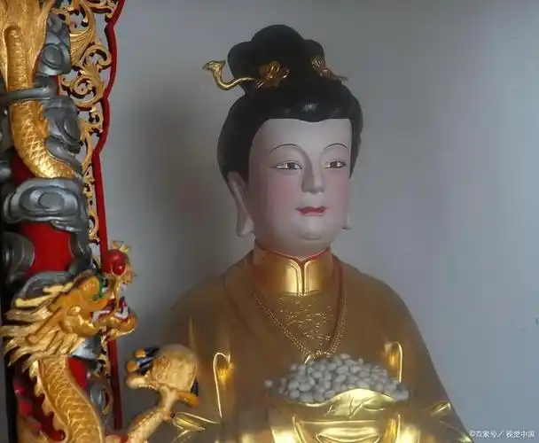 泰山奶奶的传说与文化:探寻崇山峻岭背后的神秘女神