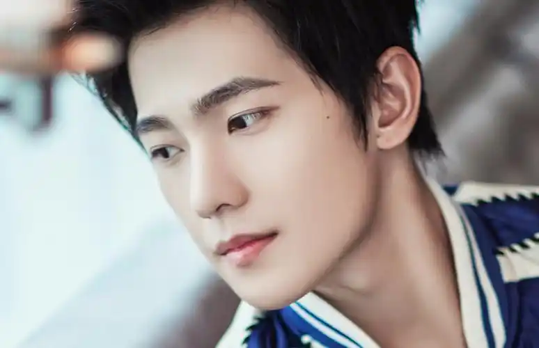 【壁纸系列】杨洋!疯狂舔屏