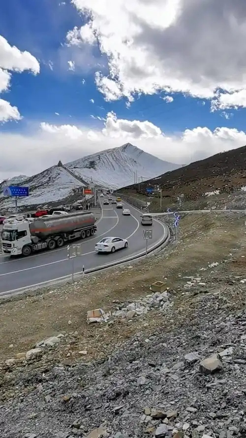 中国最美公路,川藏318,川西美景