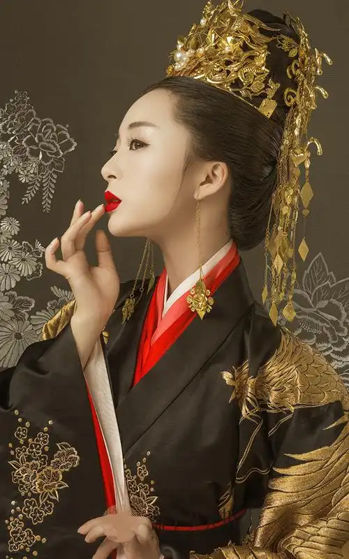 详情咨询预约;18741736397 拍摄特色 拍摄人数 1人 拍摄风格 古装照