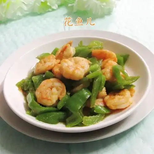 虾仁炒青椒,鲜美下饭