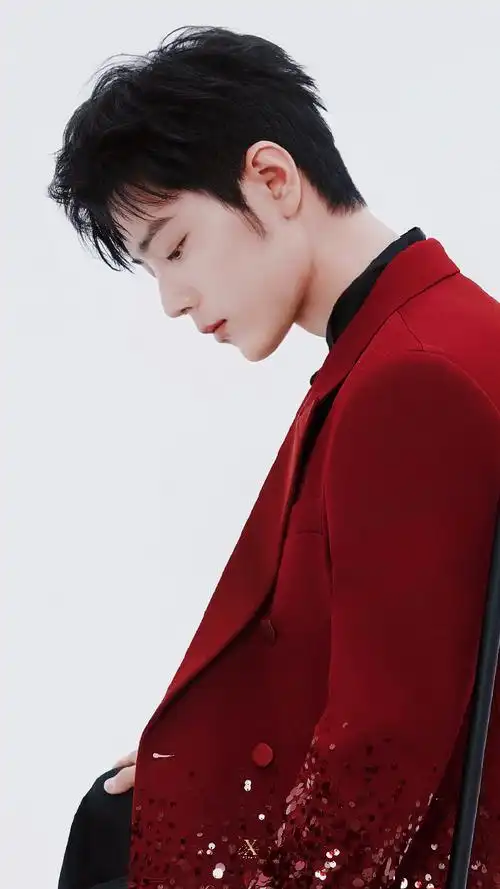 肖战##肖战微博之夜盛典出图