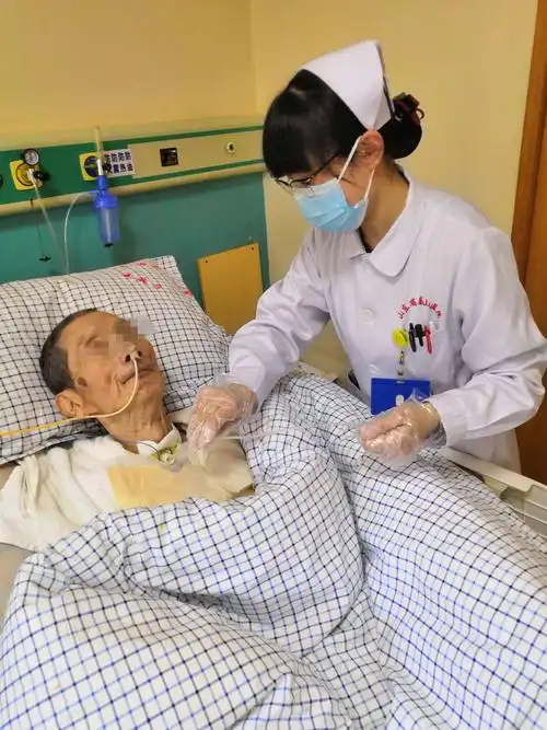 五病房老年护理之气管切开的护理