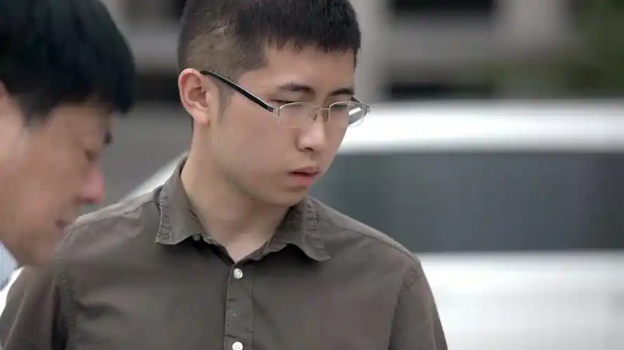 毛骗终结篇073小宝等人设局救下了黎伟不料冬冬却因技不如人而被浩然