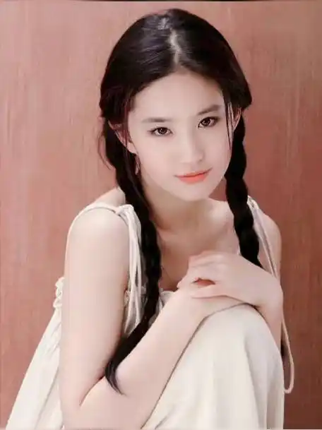 刘亦菲玫瑰故事双麻花辫造型#神仙姐姐双马尾给我半永久!