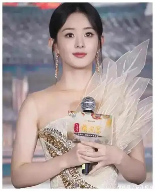 与凤行赵丽颖林更新领衔发布会盛况空前影视圈新风向标