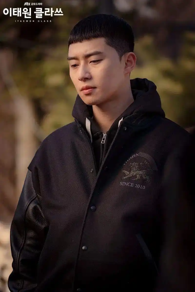 爆火男生栗子头