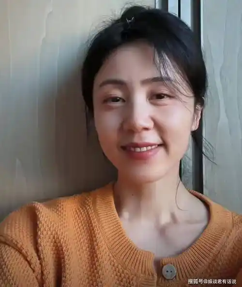 单眼皮眯眯眼不像爸妈,撞脸霍思燕儿子嗯哼_孙莉_彼得潘罕_孩子