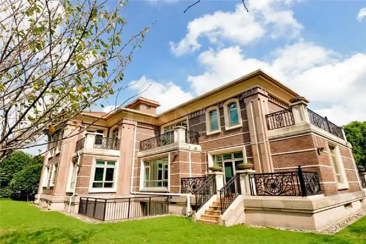 上海浦东新区五居及以上5000万以上500㎡及以上全新房带泳池明厨明卫