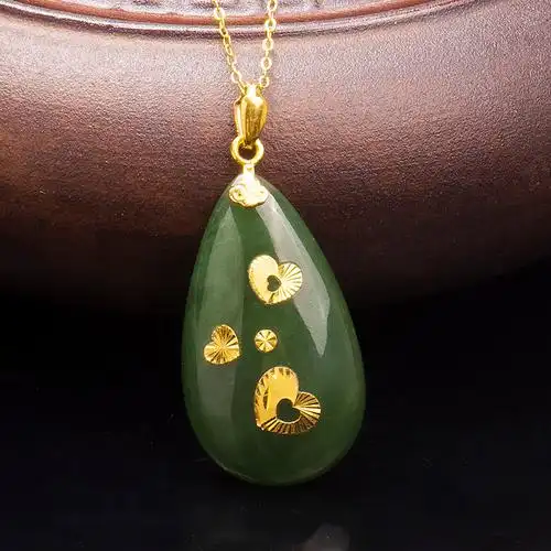 和田碧玉水滴吊坠 足金爱心吊坠 黄金镶嵌玉石项坠女款玉坠挂件