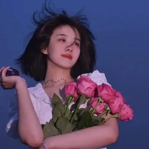 有品位的女人微信头像 高层次女人微信头像 - 时代开运网