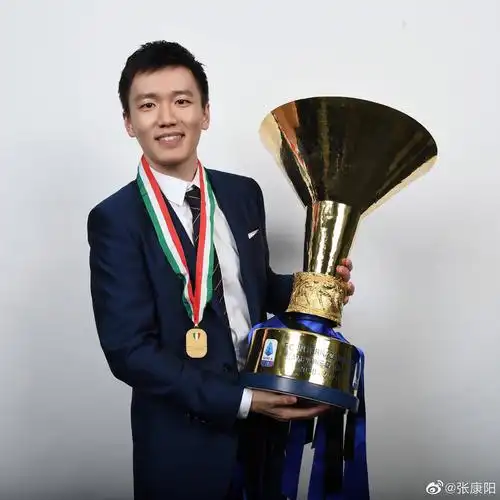 张康阳冠军是对过去五年所有工作的回报尤其要感谢孔蒂