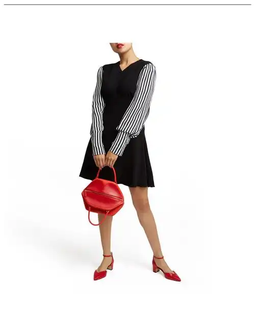 luluguinness/露露姬妮斯2018秋冬新款女士单肩小斜挎包红色牛皮革