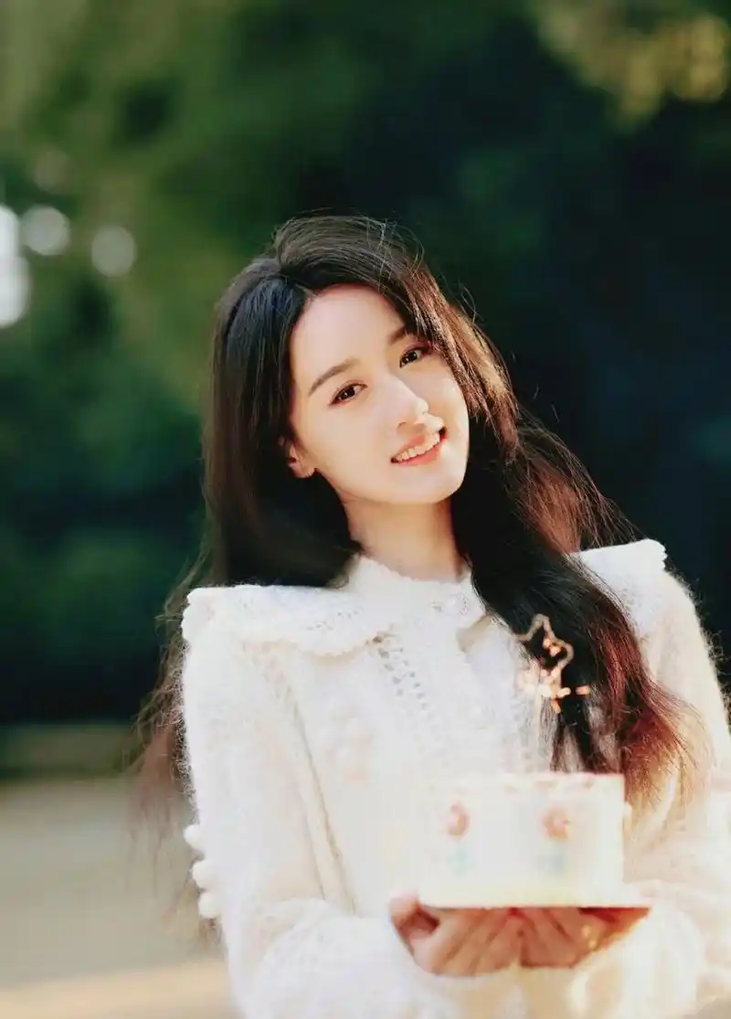 袁冰妍壁纸,头像 下期做谁?欢迎投稿