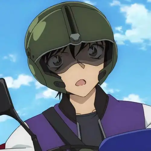 头像有虎牙的假小子世良真纯8