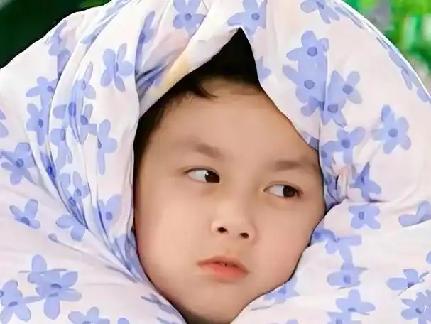 吴磊3岁入行,6岁拍戏,24岁成功转型,吴京亲切喊他"儿子"?