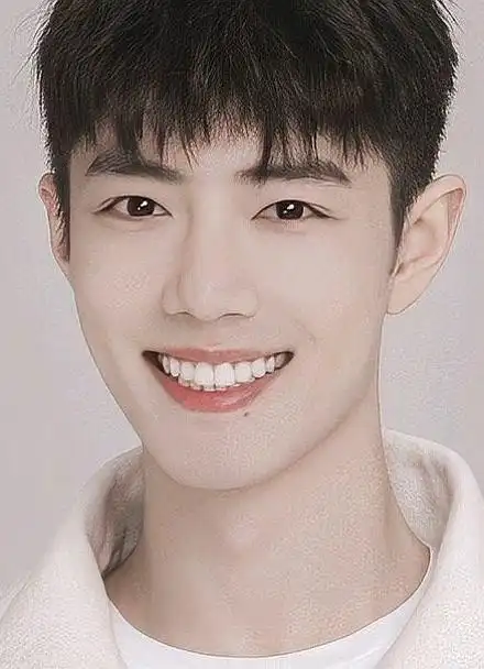 肖战:"好甜哦!"可不嘛,毕竟我牙都快甜掉了.