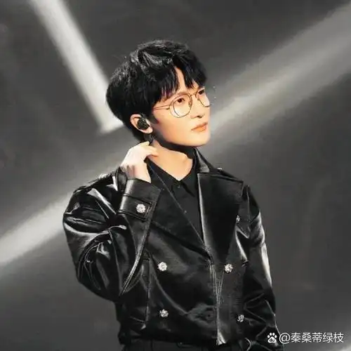 生米不进后悔!周深神图头像!