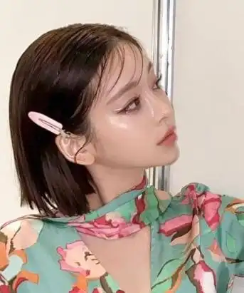 150女生减龄短发 适合矮个子短发推荐