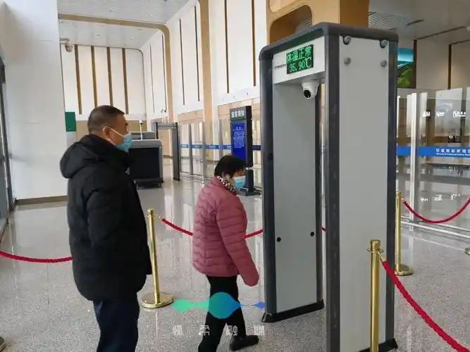 今天怀柔南站启用!_花园