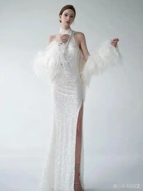 白色挂脖式模特走秀星空敬酒服性感晚礼服