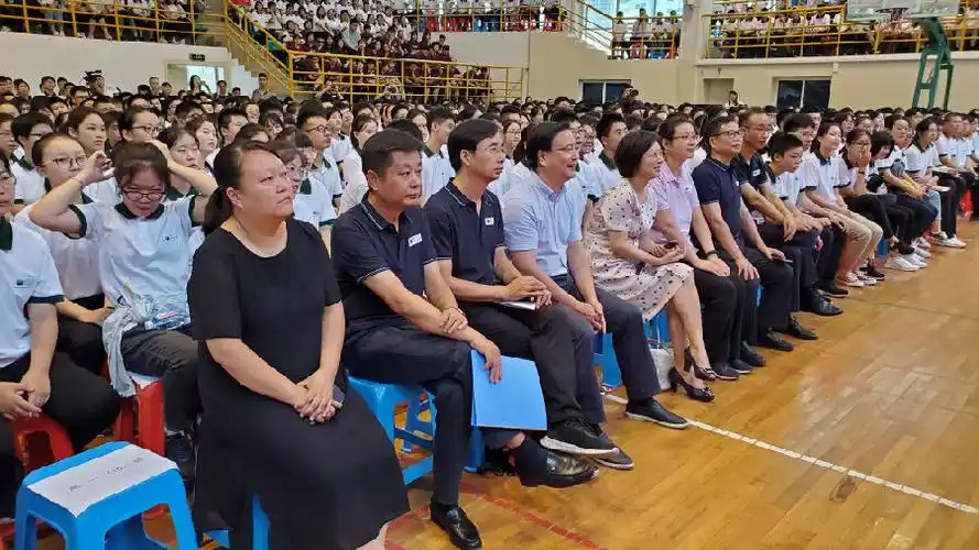 高一年级部闻大道心猿可归正种灵根魔珠亦向学合肥六中高一新生入学