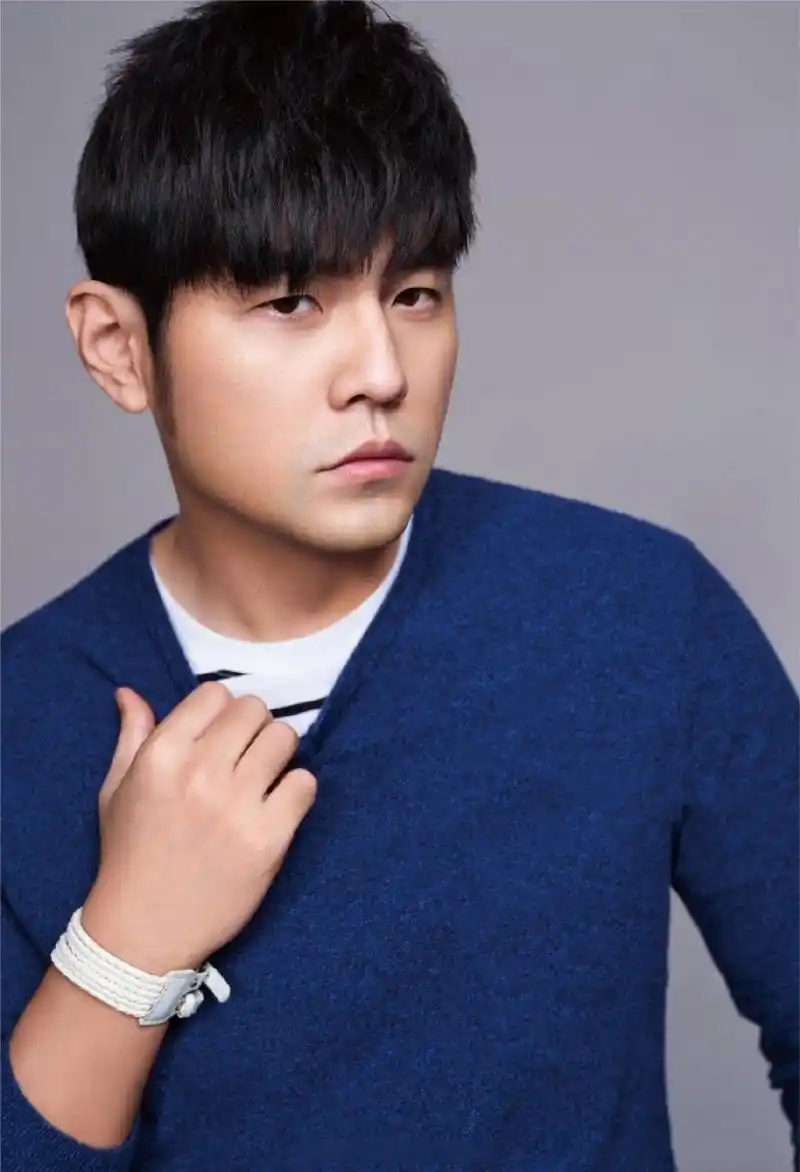 周杰伦##周杰伦##周杰伦代言海澜之家# 周杰伦最新代言海澜之家帅气