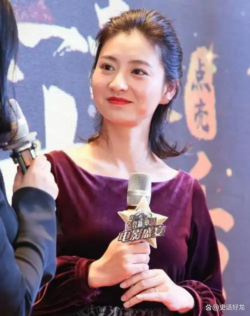 沈眉庄斓曦当红时和男歌手低调结婚11年过去现状如何