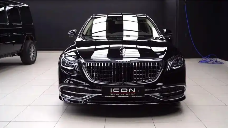 梅赛德斯奔驰迈巴赫s450,外观富态大气