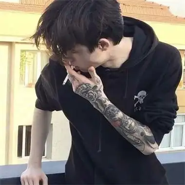 帅气撩人的潮男真人头像2022高清纹身头像男霸气超吸睛图片