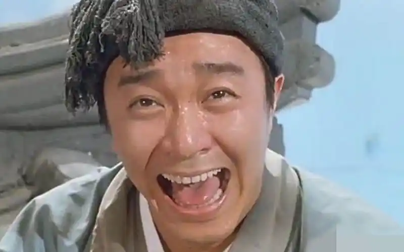 周星驰最经典的片段,看了无数遍,笑了无数次.