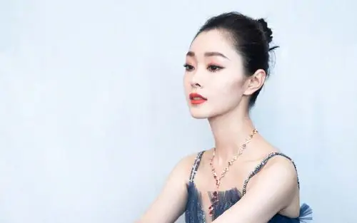 宋轶唯美性感写真桌面壁纸