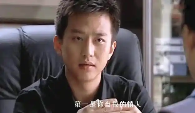 曾经,他是有颜值,有演技的实力派,《少年天子》《甜蜜蜜》《幸福像花