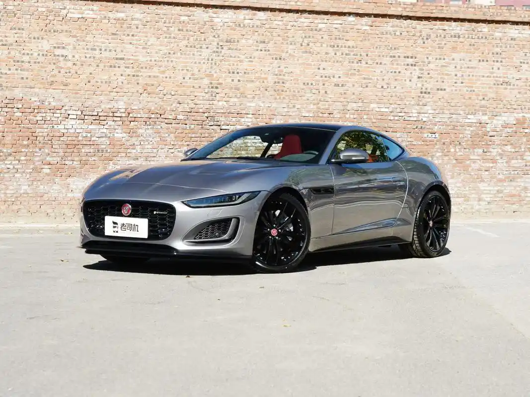 英伦品质,原装进口,双门小跑车,实拍捷豹f-type