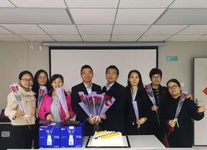 温情三月,诗情画意|速来看公汽分公司的女神节活动现场 - 美篇