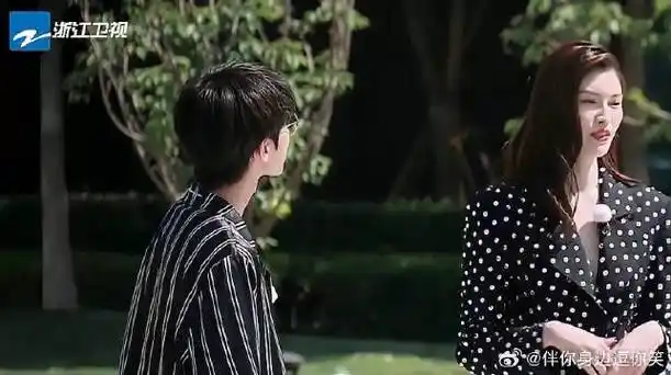 何穗决绝蔡徐坤?第一个拒绝坤坤的女人,你确定吗?