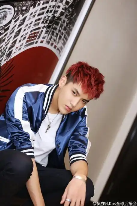 吴亦凡西游送西柚发布会发型怎么烫的?