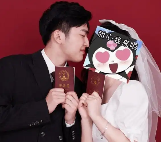 成屠夫四少晒证第一人,王源未公开祝福_王俊凯_易烊_妻子