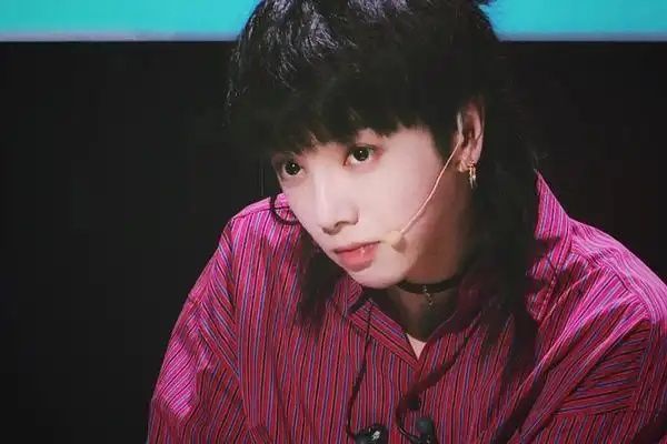 花花华晨宇hcy(为管理员贴12)