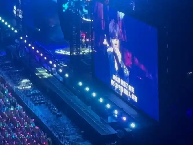 《红尘客栈》【周杰伦】剑出鞘恩怨了谁笑 杭州尾场嘉年华演唱会