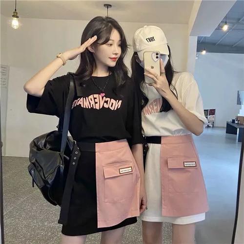 不一样闺蜜装春新款两件套装二人姐妹装ins设计感短袖t恤裙女潮
