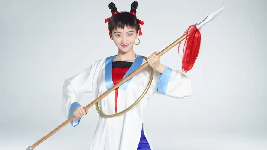 美女明星景甜哪吒造型桌面壁纸