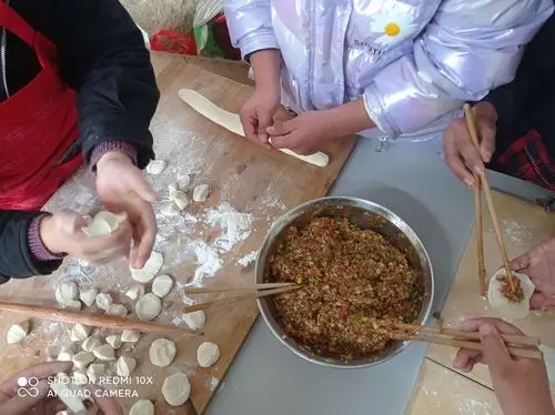 冬至包饺子,其乐暖融融——沟上小学活动纪实