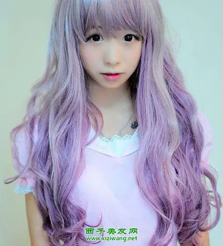 女款烟灰紫色头发图片欣赏 5款发型让你与众不同