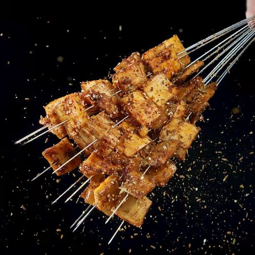 牛板筋串烧烤牛肉清真速冻牛筋户外野餐餐食牛丸