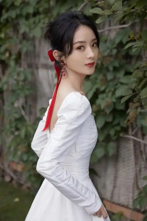 发布于 2021-06-09 22:09赵丽颖(演员)