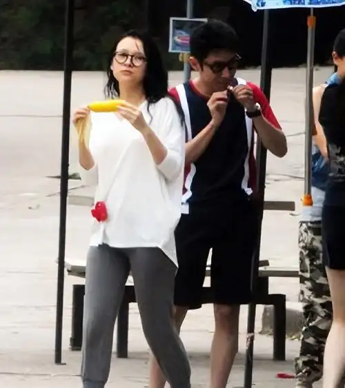 章子怡撒贝宁 章子怡三重门事件是什么事-文化号