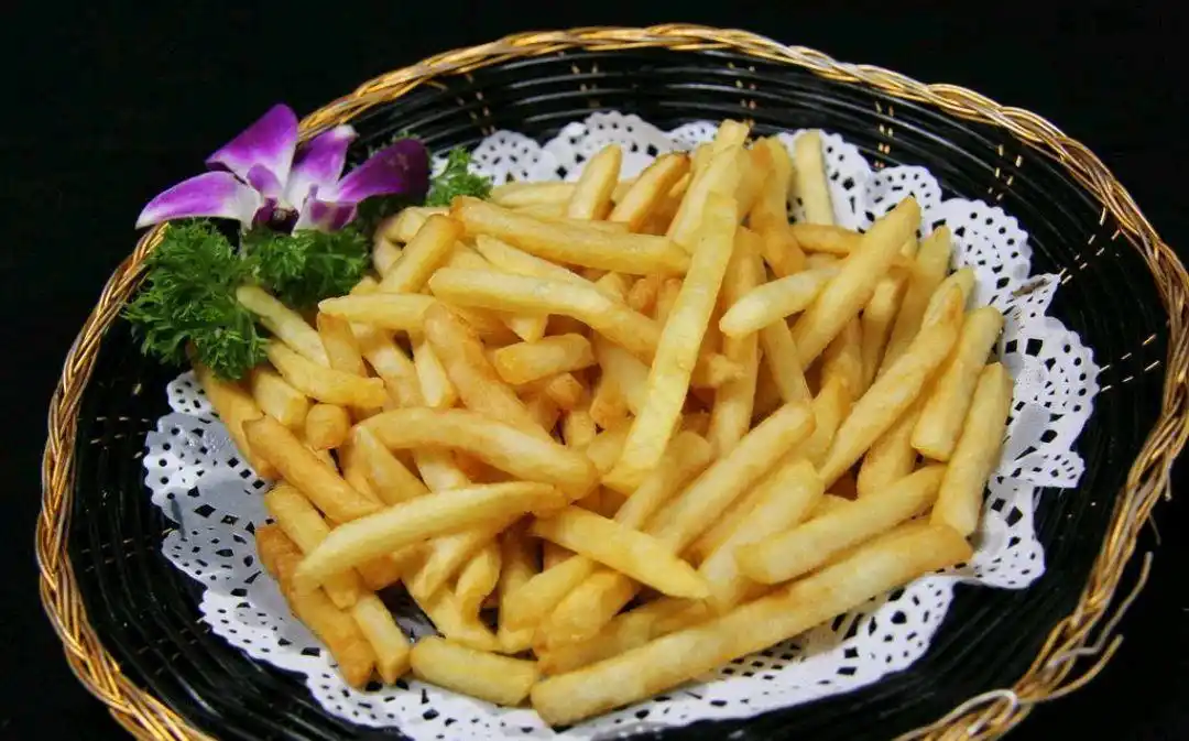 开饭啦!油炸土豆条