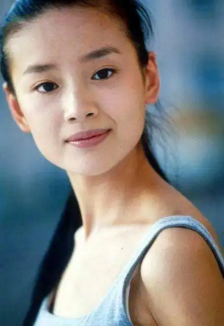 董洁当初为什么选择潘粤明(再看董洁潘粤明的婚姻)(15)